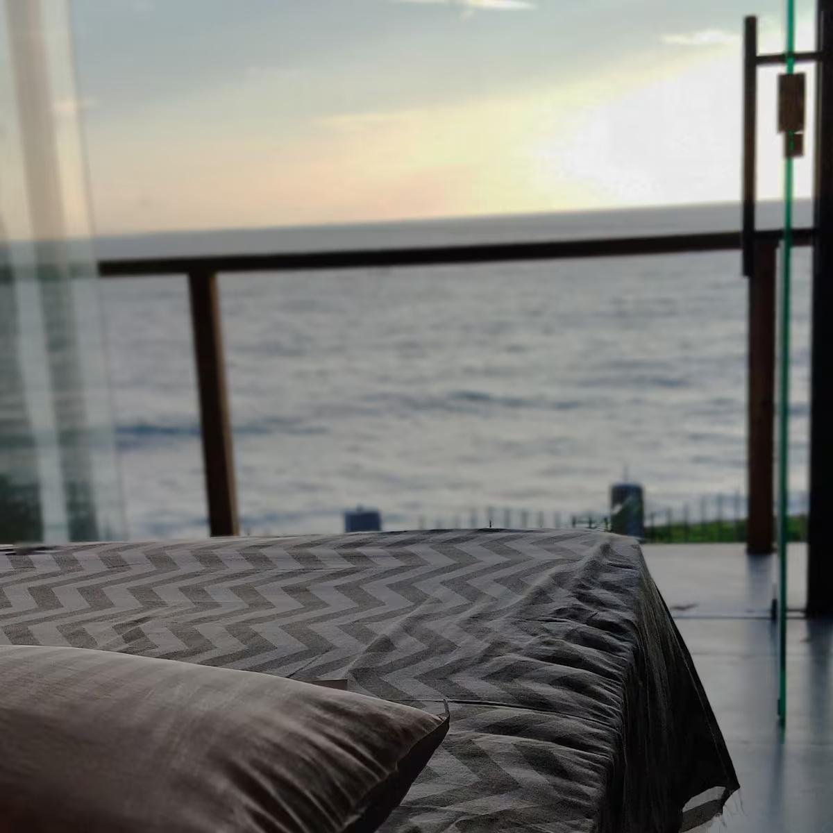 Tira Beach Resort - Wave B x Solis Nature