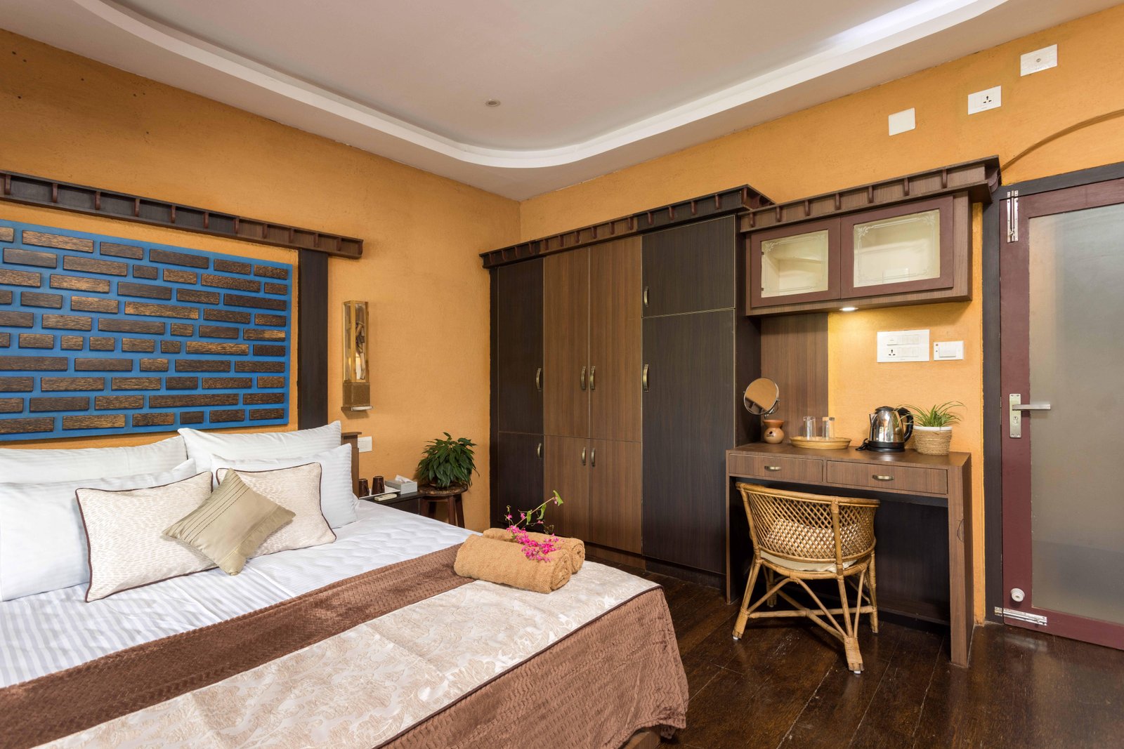 Munkudil Ayurveda Yoga Retreat x Solis Nature