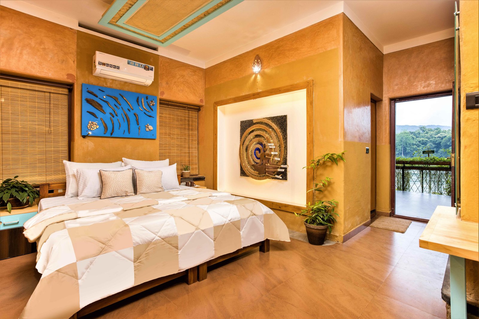Munkudil Ayurveda Yoga Retreat x Solis Nature