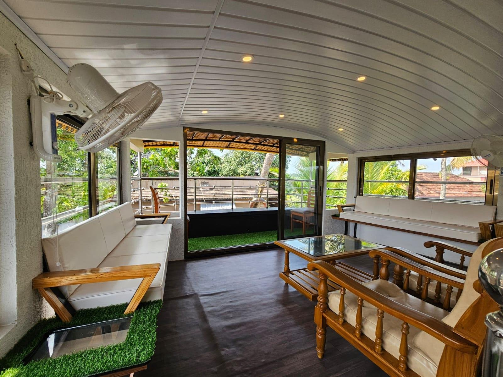3 rooms Kayal Rani by Nohark house boats x Solis Nature