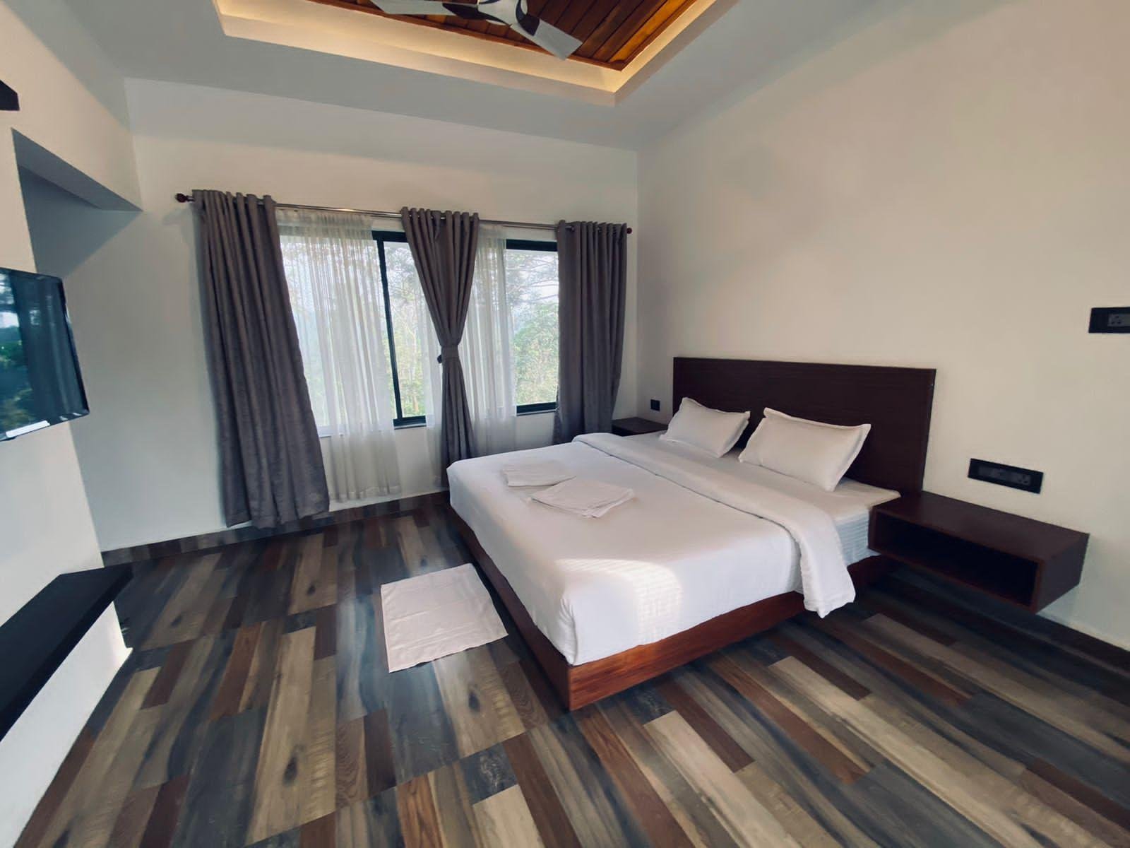 Mannoor Farms Mountain View Stays x Solis Nature