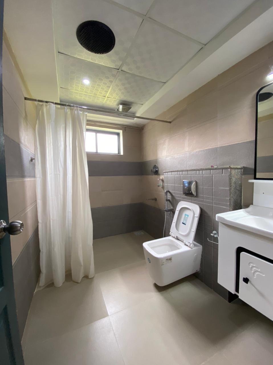 Mannoor Farms Mountain View Stays x Solis Nature