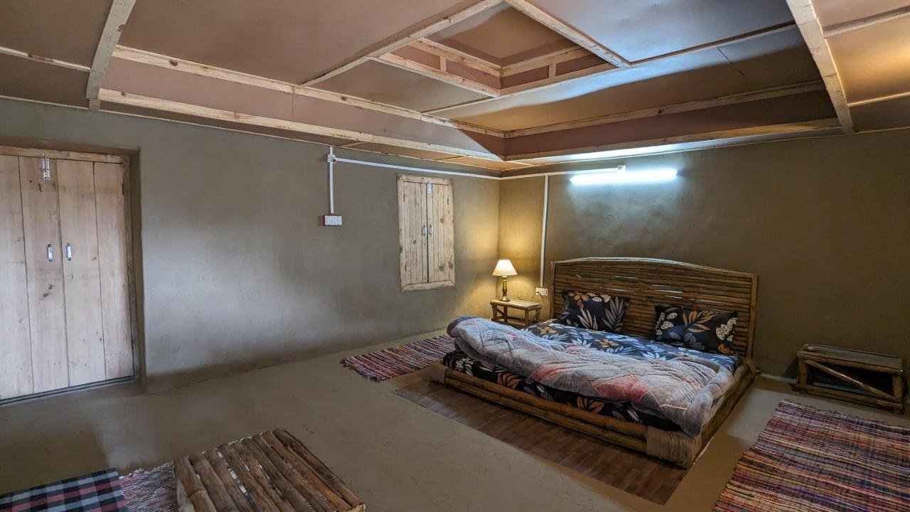 The Mudhouse, Sarajara x Solis Nature