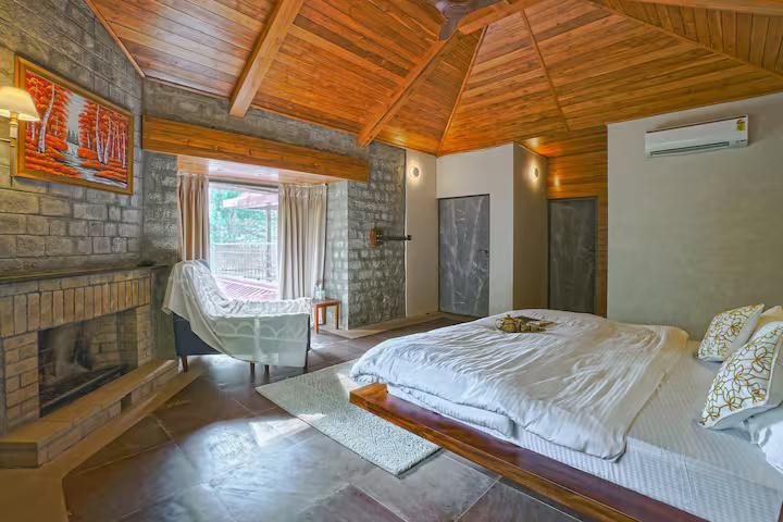 Pinewood Cottage x Solis Nature