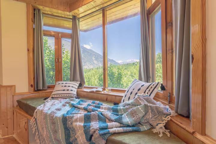 Karjan Villa x Solis Nature