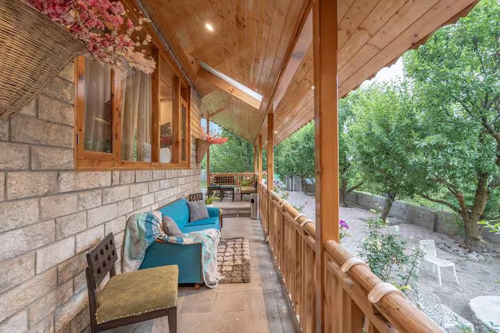 The Luxe Estate - 5 Rooms in a Villa x Solis Nature