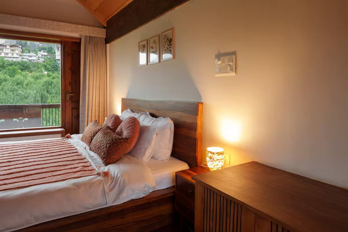 5-Bedroom Ultra Premium Luxe x Solis Nature