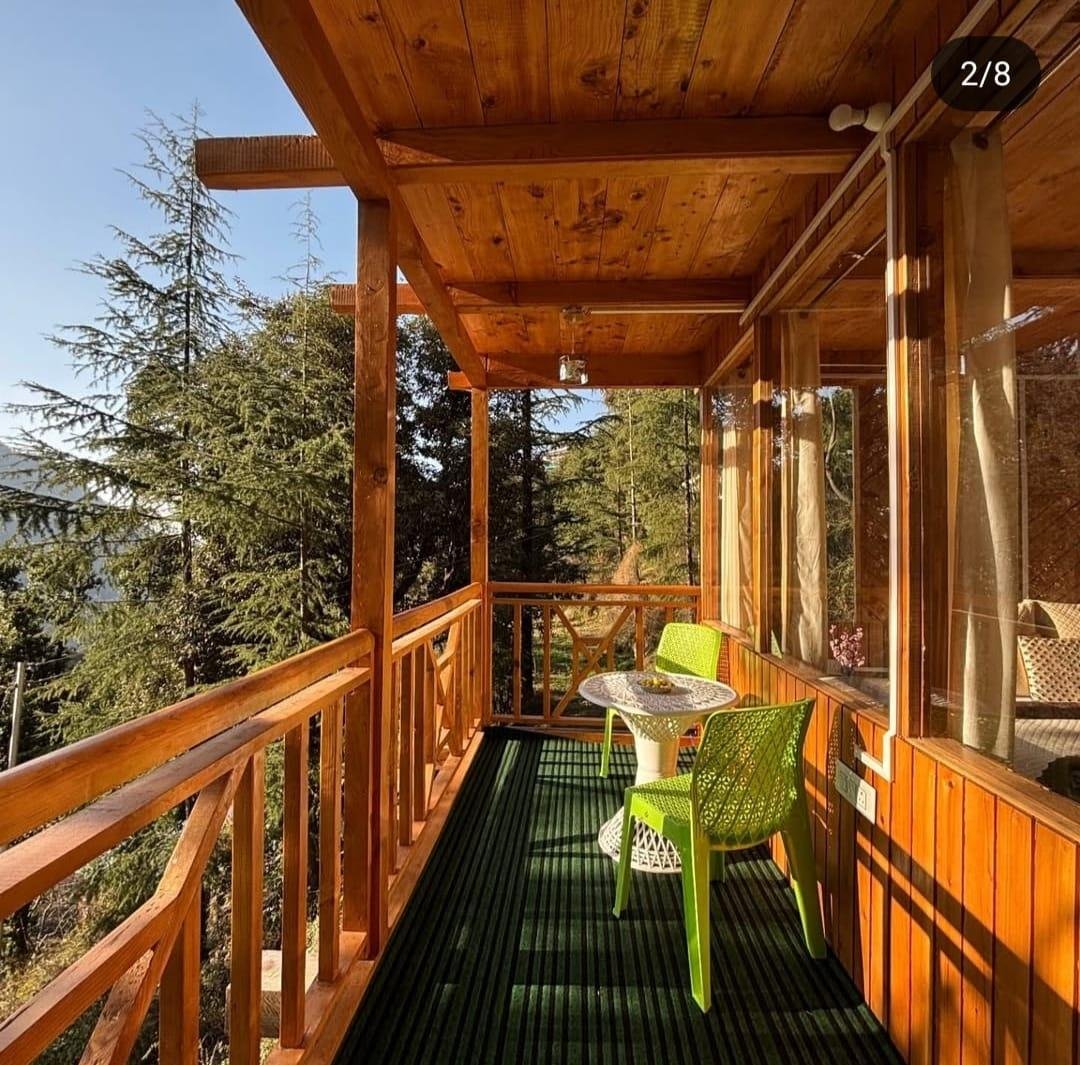 The Isisinga tree house x Solis Nature