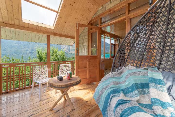 Rare Find : 3-Room with Living Area x Solis Nature