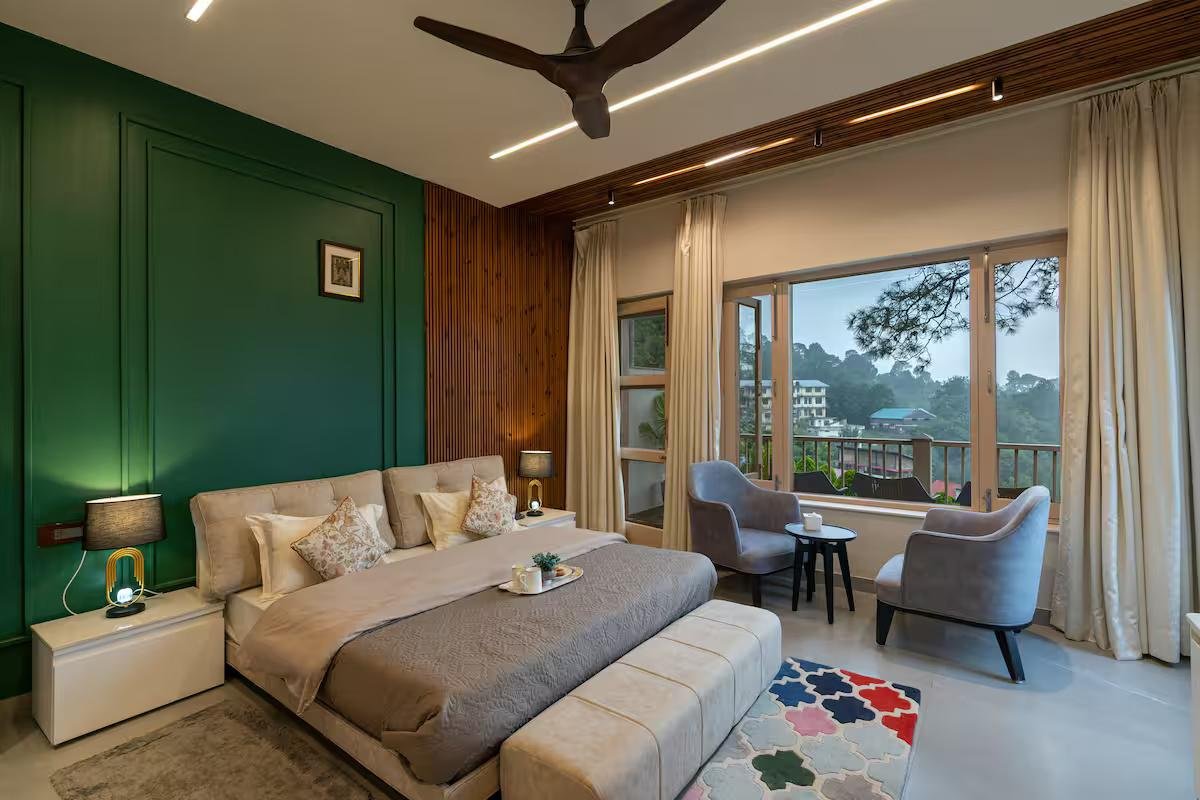 The Vivaak Pine Hills Villa, Near Kasauli x Solis Nature