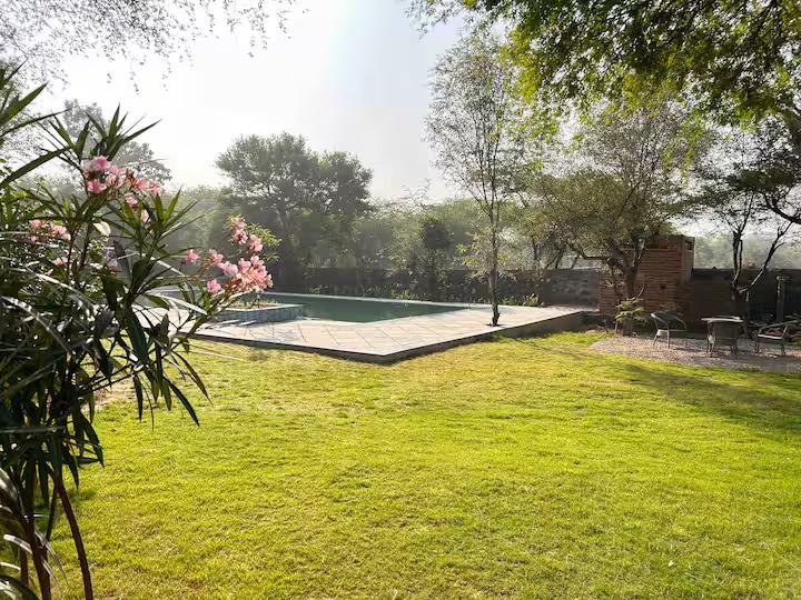 Bricks Aravali- 2 BR Farm near Gurgaon (NCR) x Solis Nature