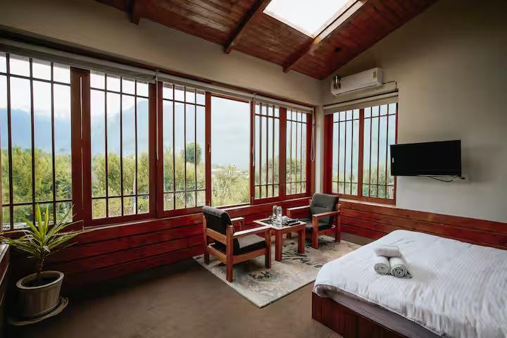 2 Luxurious Room with Balcony and Bathtu x Solis Nature
