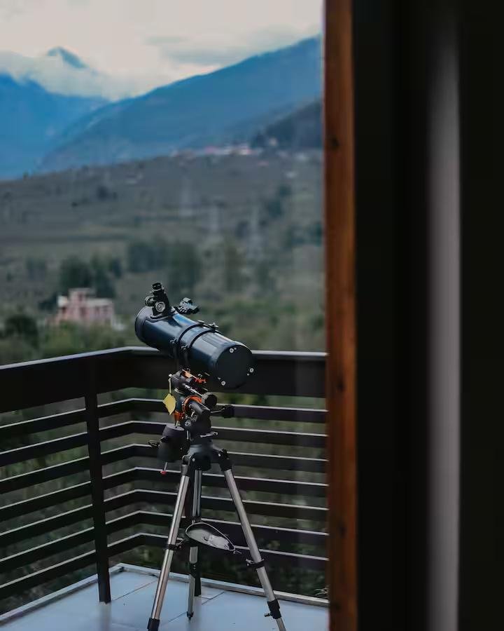 Most romantic cozy room in Manali x Solis Nature