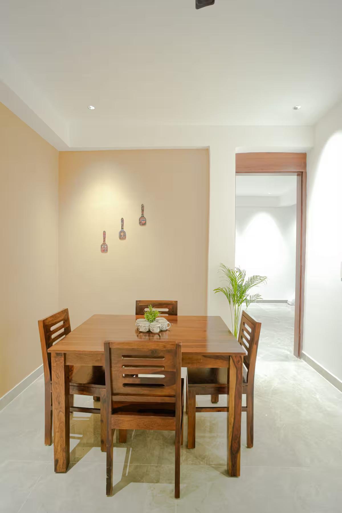 Tatva: Scenic 2 BR x Solis Nature