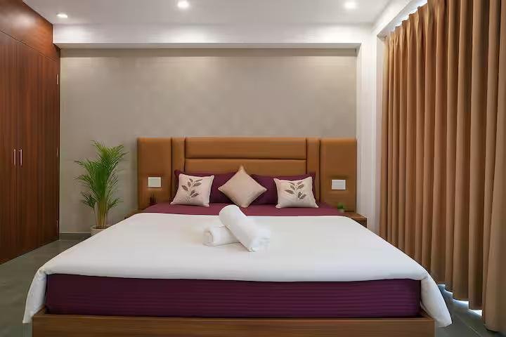 Tatva: Scenic 2 BR x Solis Nature