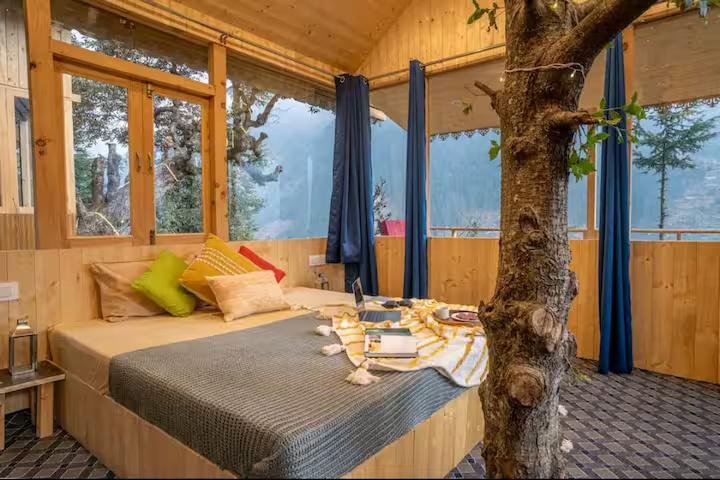 charming treehouse in Jibhi x Solis Nature