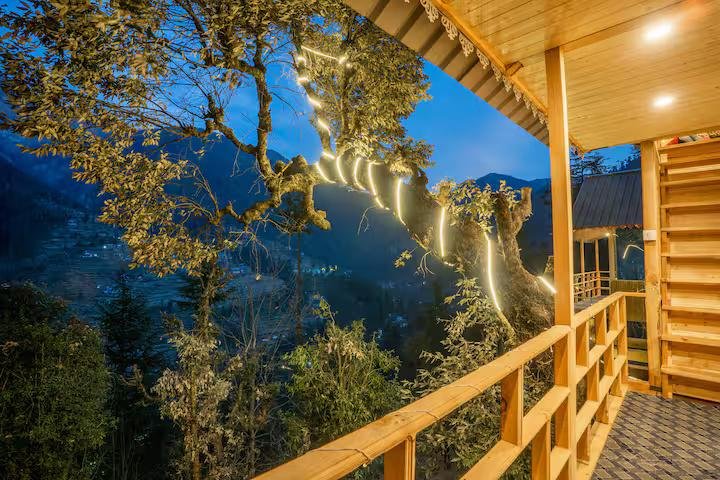 Intothewoods2 | Treehouse | Jibhi x Solis Nature