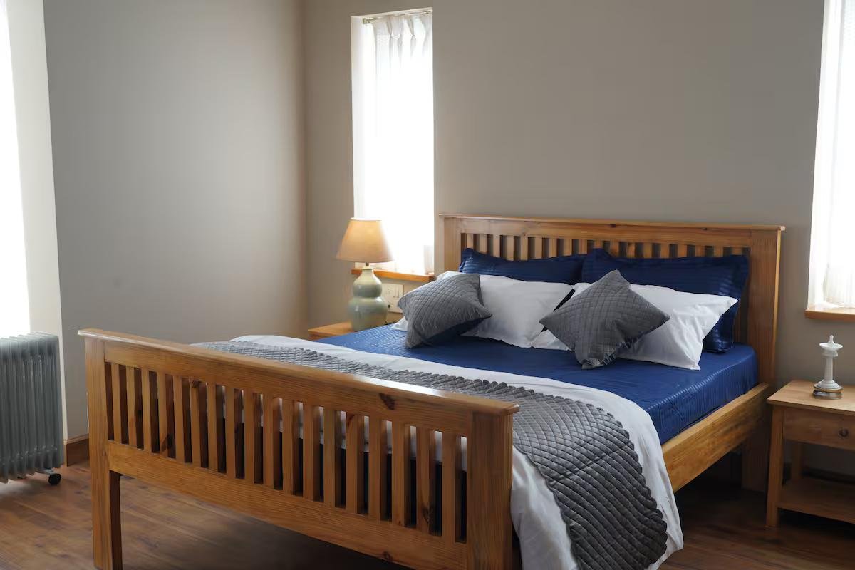 Wood Owl Cottage x Solis Nature