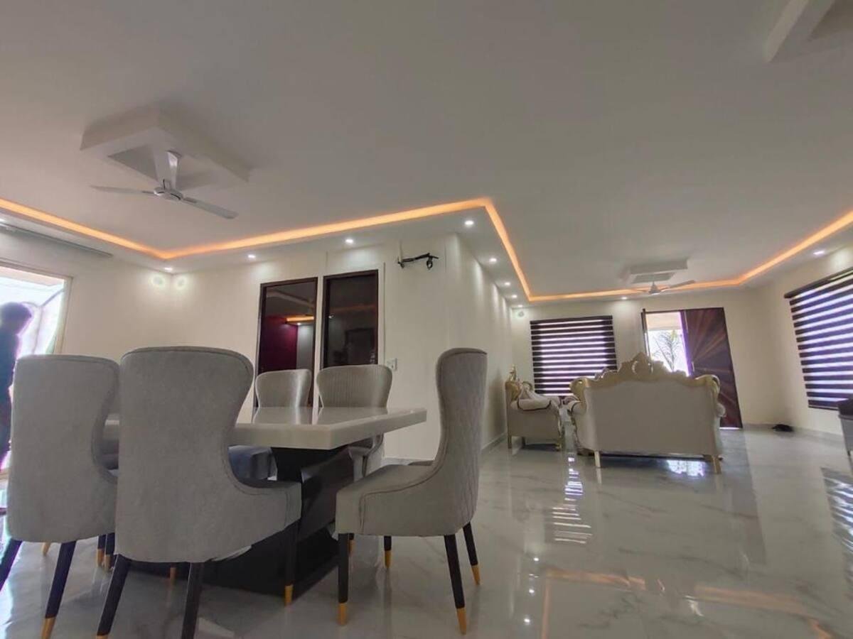 Blue Haven Villa – Noida (NCR) x Solis Nature