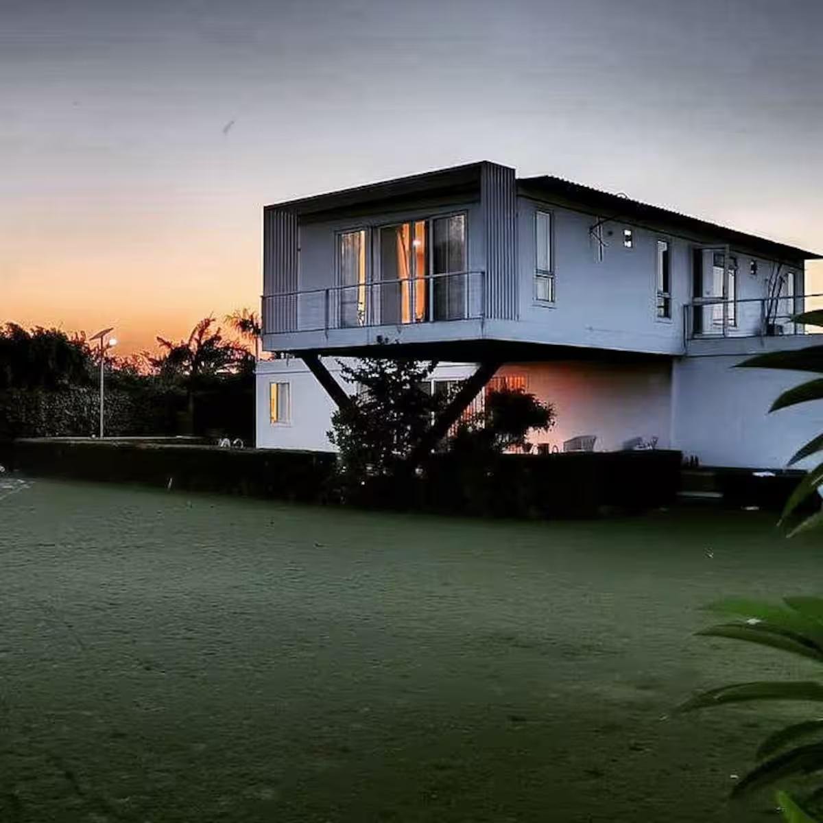 Tara Riverside Farm! Poolside Getaway Noida (NCR) x Solis Nature
