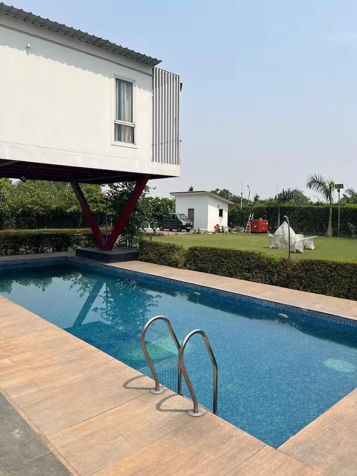 Tara Riverside Farm! Poolside Getaway Noida (NCR) x Solis Nature