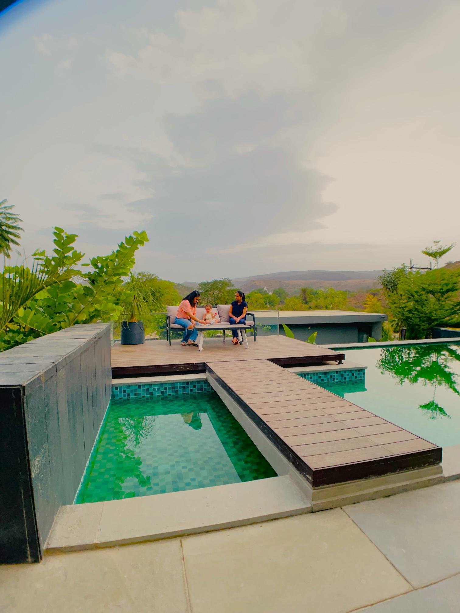 Whispering Lake Villa 02 x Solis Nature