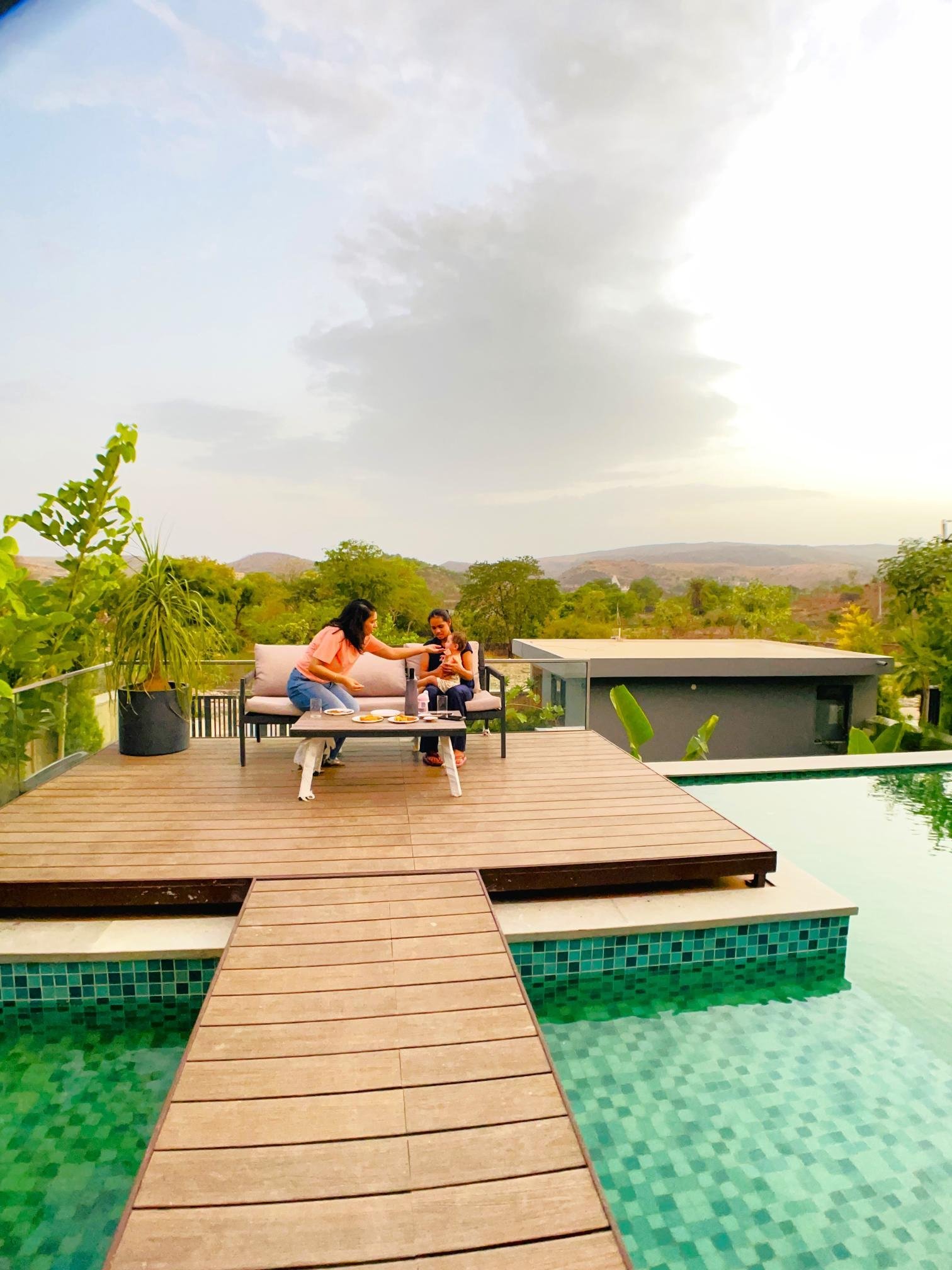 Whispering Lake Villa 02 x Solis Nature