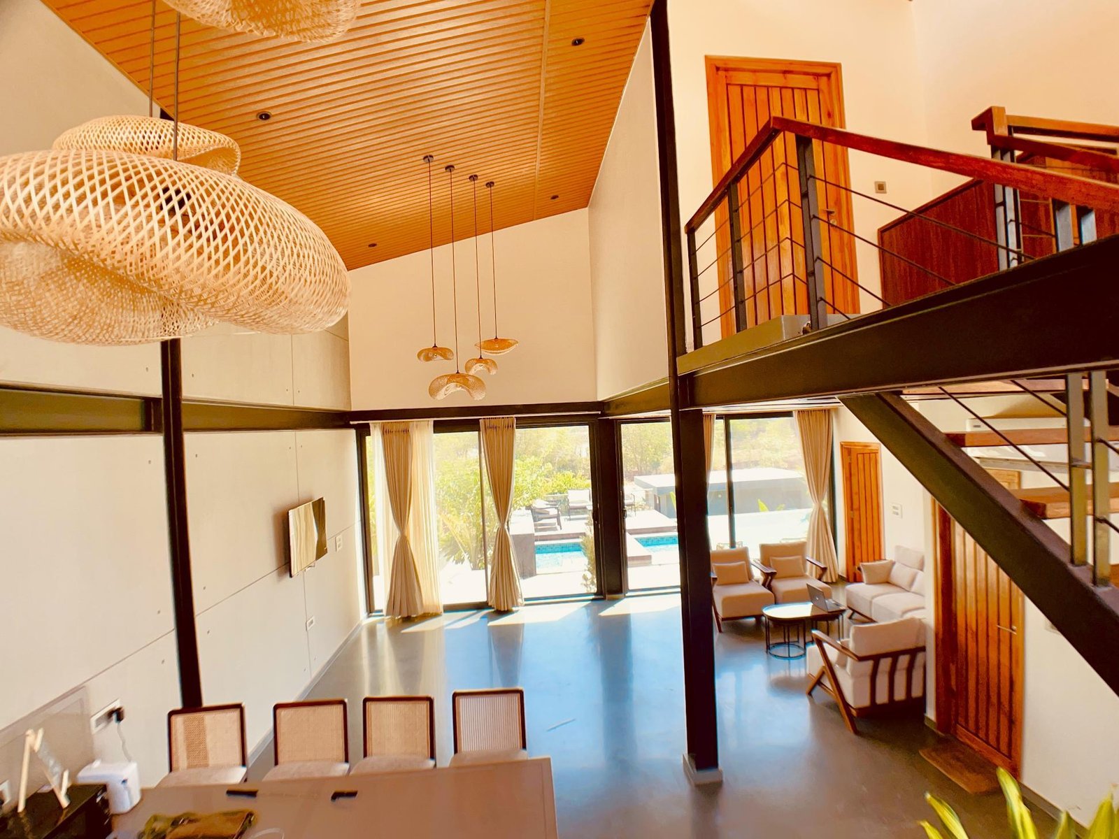 Whispering Lake Villa 02 x Solis Nature