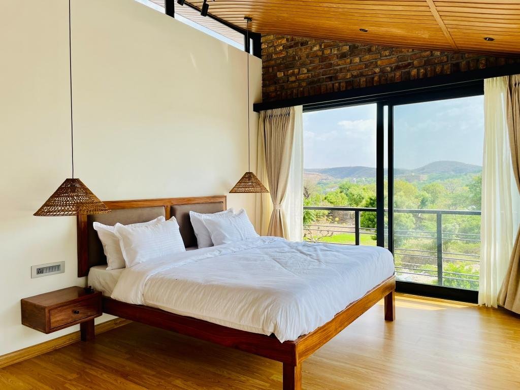 Whispering Lake Villa 02 x Solis Nature