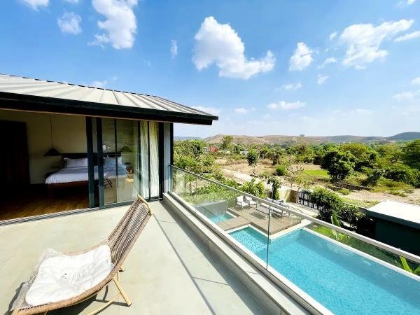 Whispering Lake Villa 01 Udaipur x Solis Nature