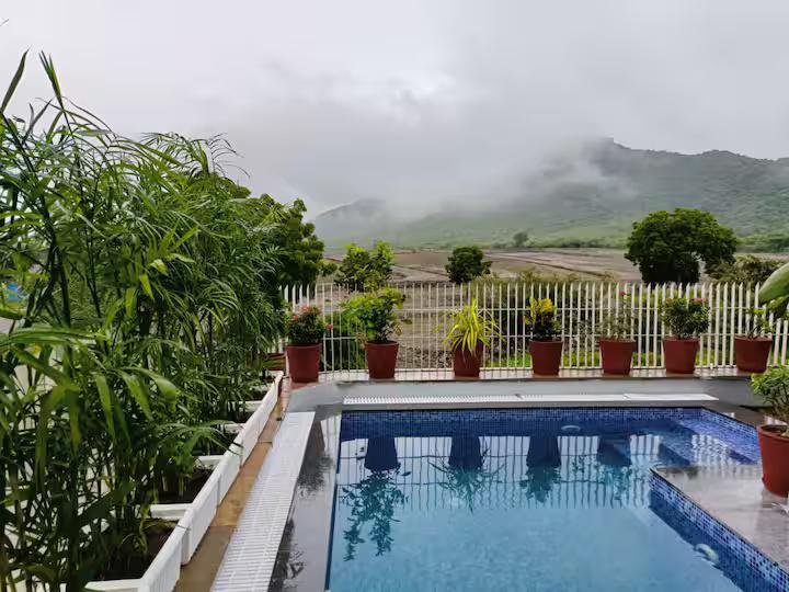 Whirl Vista: Luxurious 5 BHK villa in Udaipur x Solis Nature