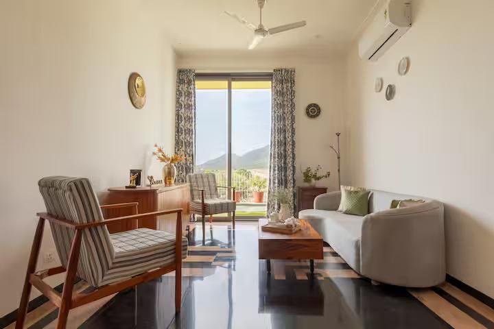 Whirl Vista: Luxurious 5 BHK villa in Udaipur x Solis Nature