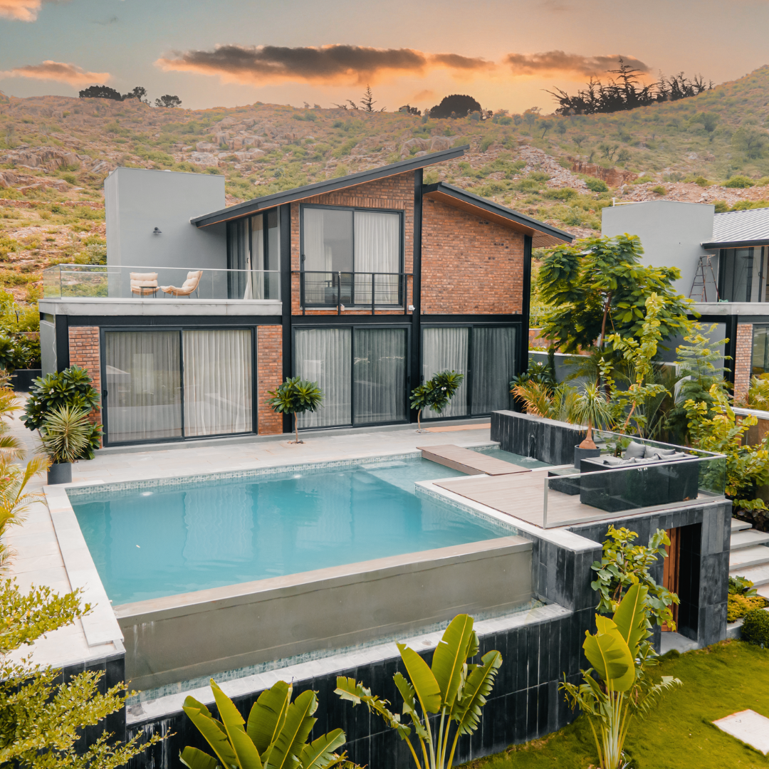 HJ Villa x Solis Nature