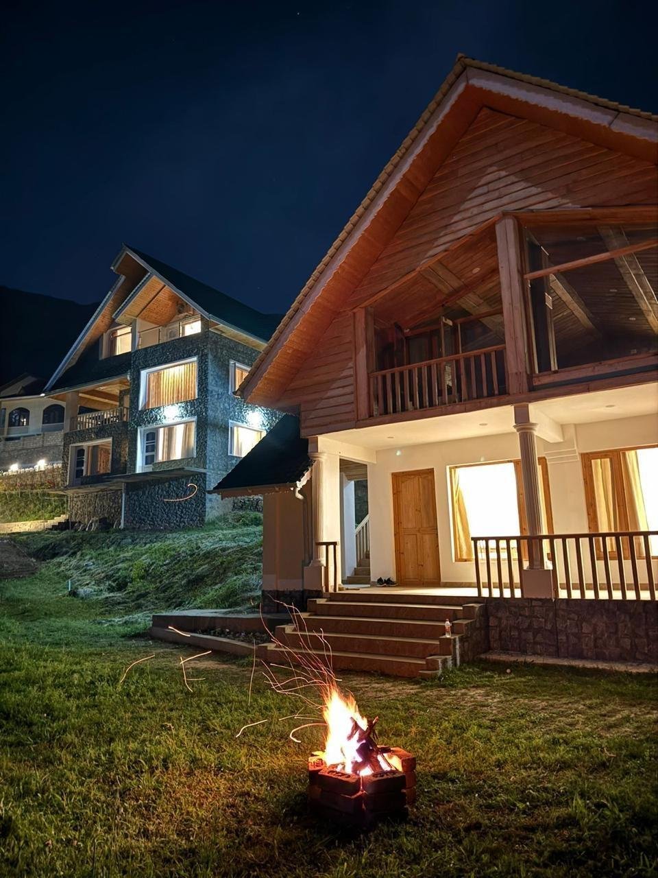Cozy 2Bedroom Wood House In Srinagar x Solis Nature