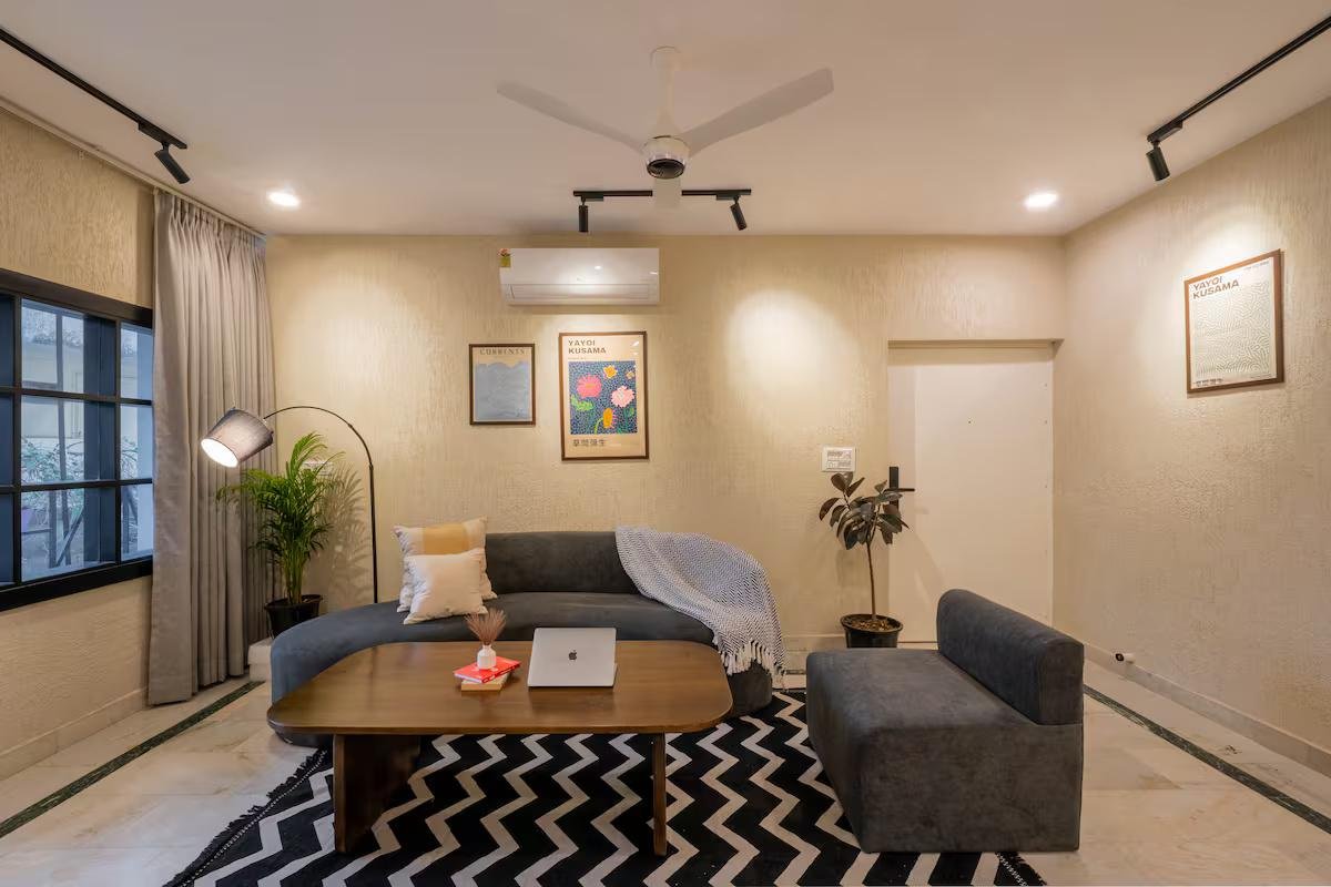 Stylish 3BHK Apart | Walk to Taj Mahal | 1500SQFT x Solis Nature