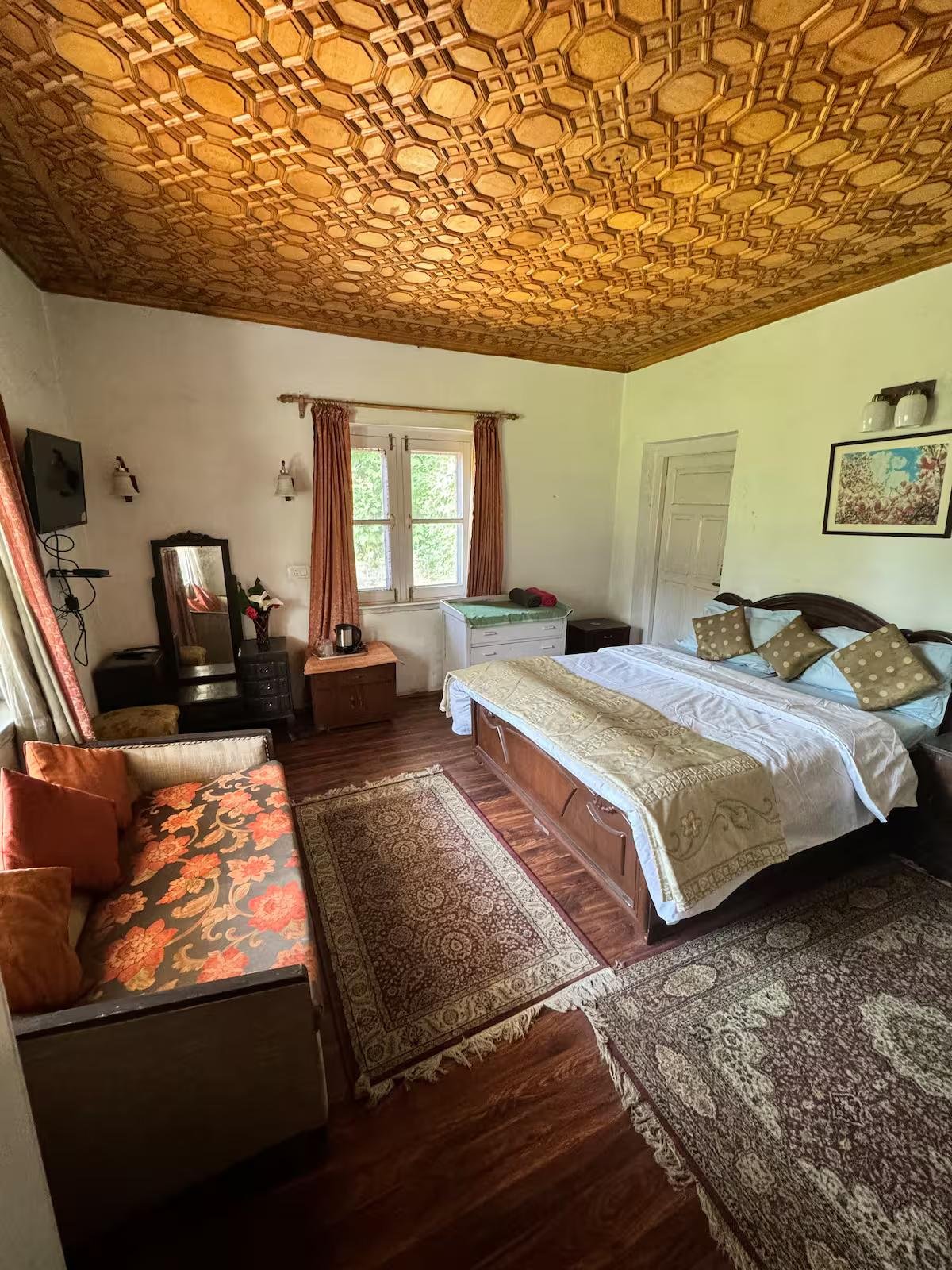 Wazir House Srinagar x Solis Nature