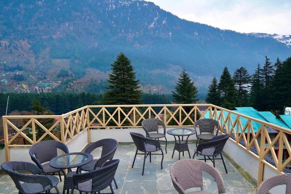 North Deodar Avenue, Manali x Solis Nature