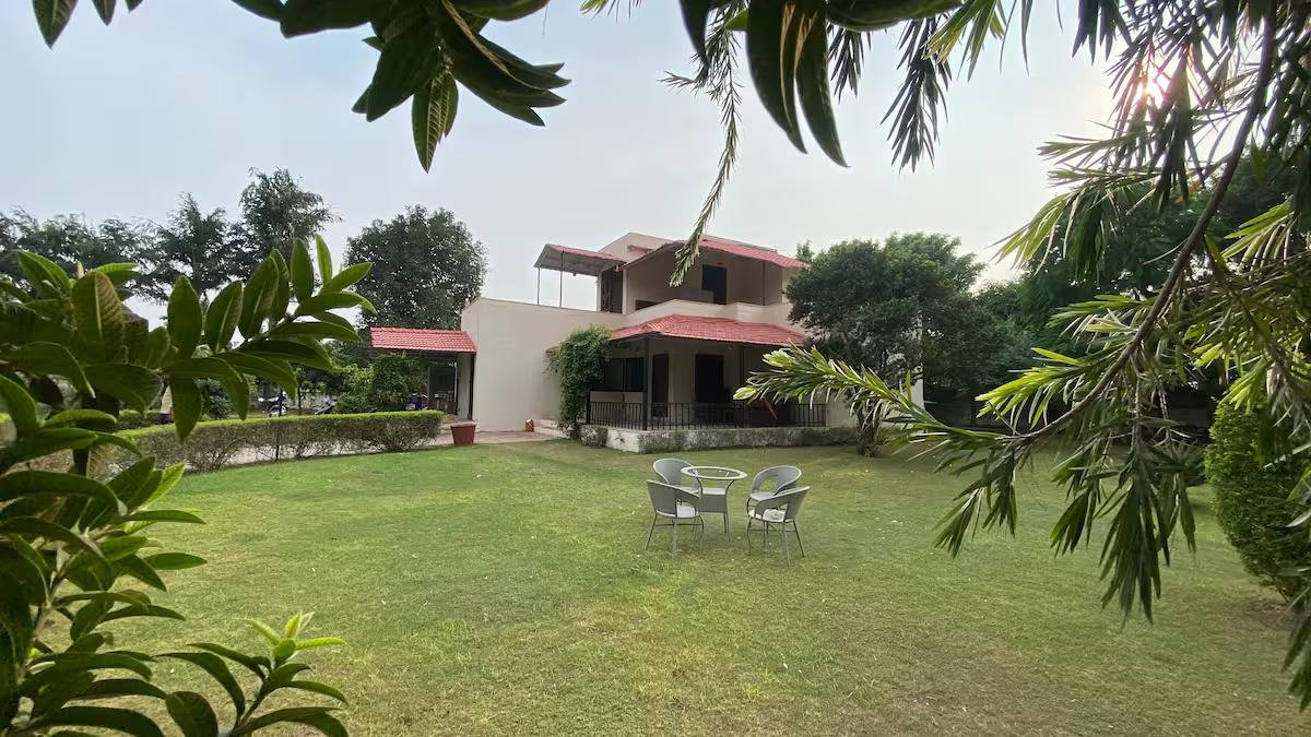 3BHK Villa with Pool (NCR) x Solis Nature
