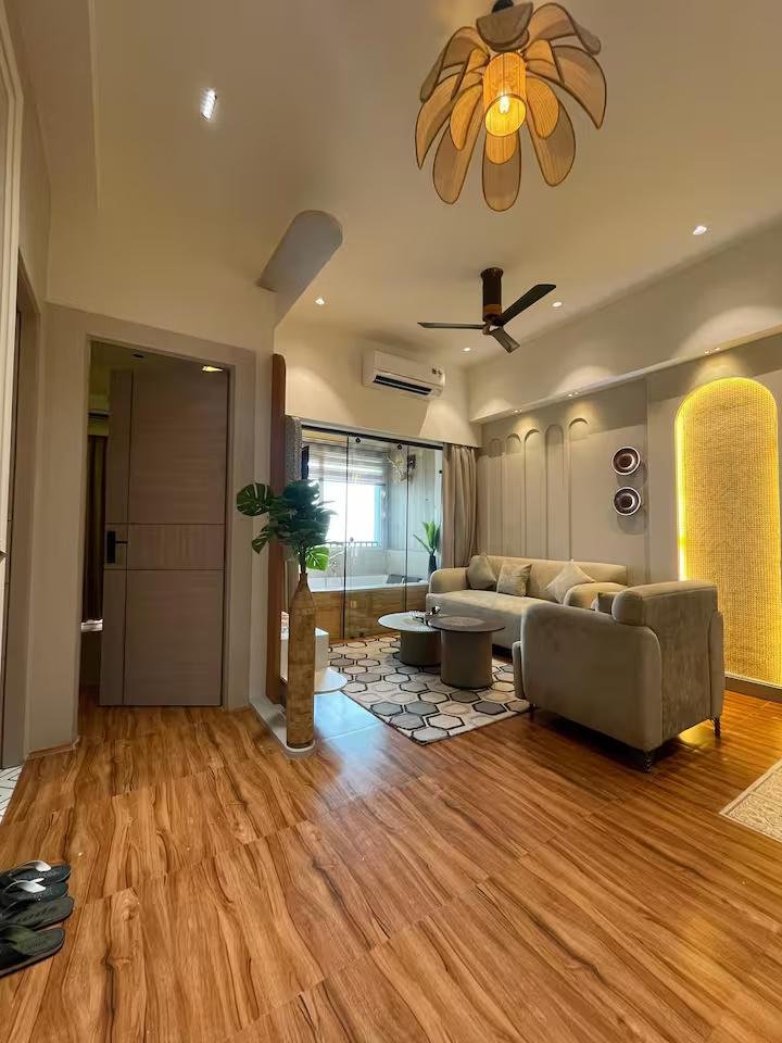 Raahat By Mulberry Homestays | 30th Floor x Solis Nature