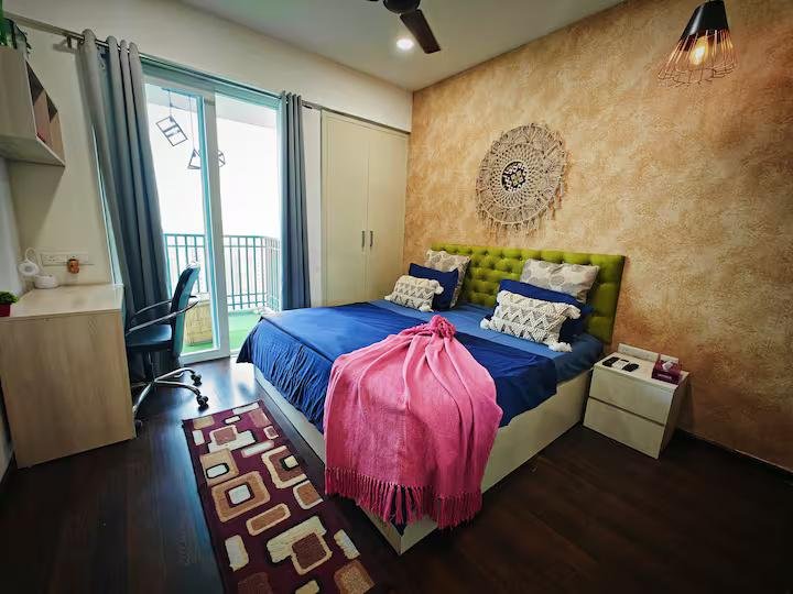 retro.inn/ serviced 1 bhk by mulberry x Solis Nature