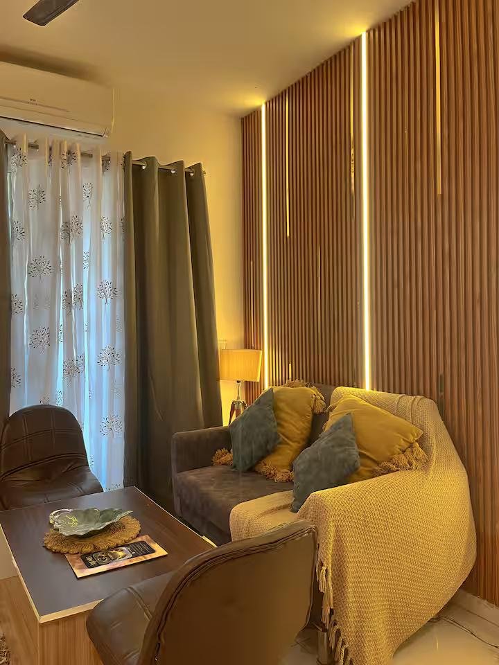 Imperial suite by Mulberry Homestays x Solis Nature