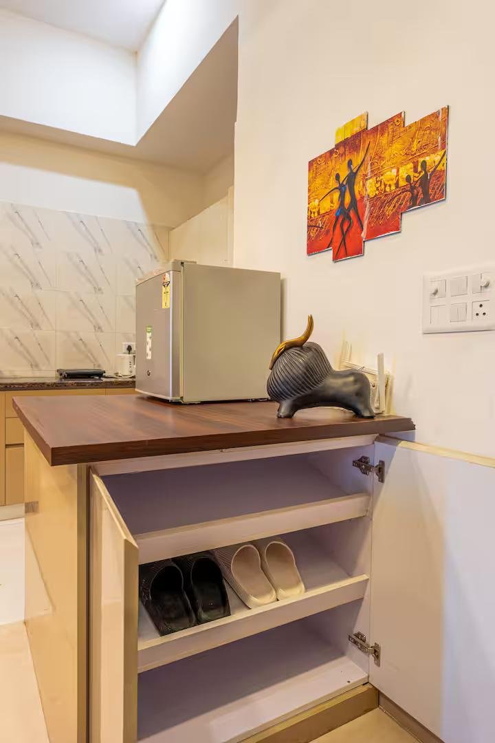 Luxurious Serviced Apartment with Modern Comforts x Solis Nature