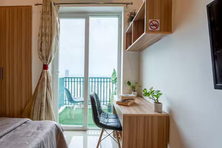 Luxurious Serviced Apartment with Modern Comforts x Solis Nature
