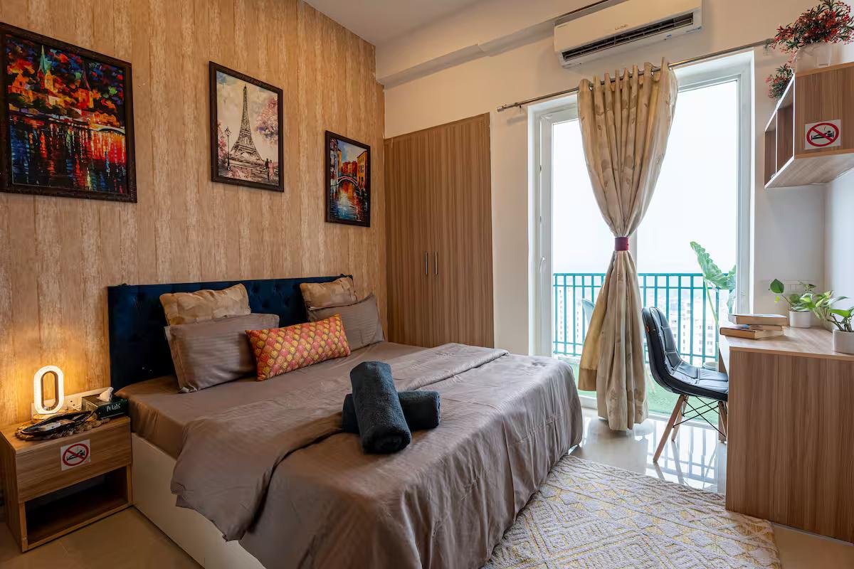 Luxurious Serviced Apartment with Modern Comforts x Solis Nature
