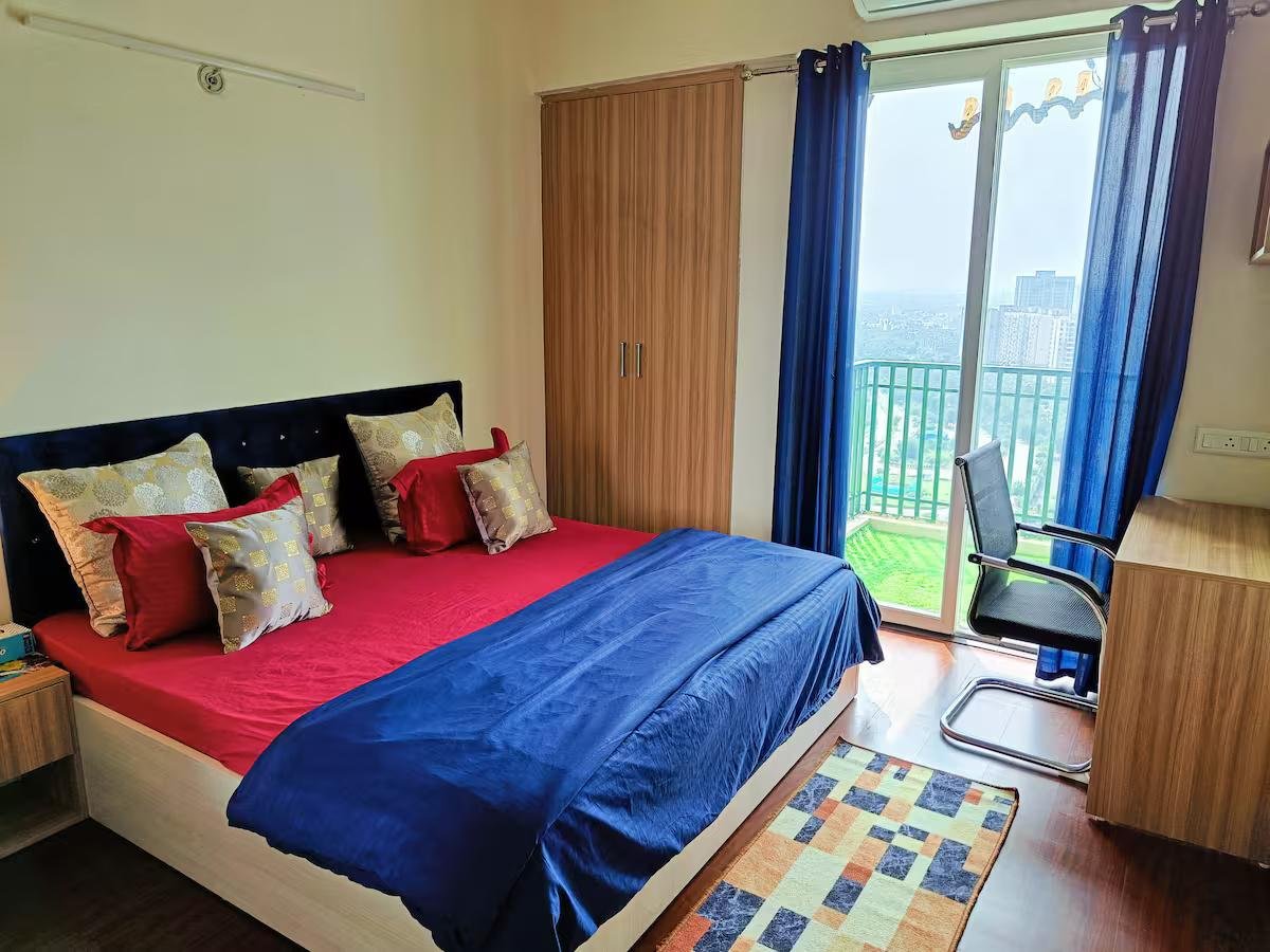 Belle Vue 1bhk apartment with impeccable service x Solis Nature