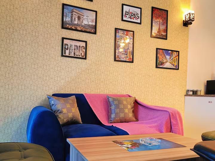 Belle Vue 1bhk apartment with impeccable service x Solis Nature