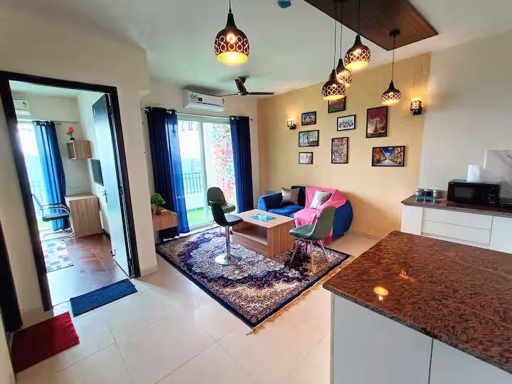 Belle Vue 1bhk apartment with impeccable service x Solis Nature