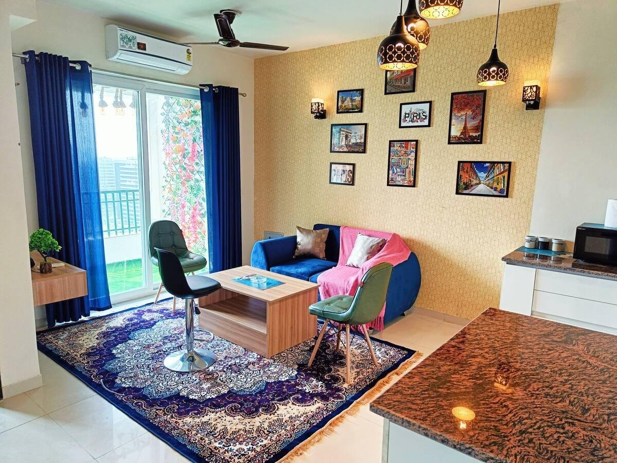 Belle Vue 1bhk apartment with impeccable service x Solis Nature