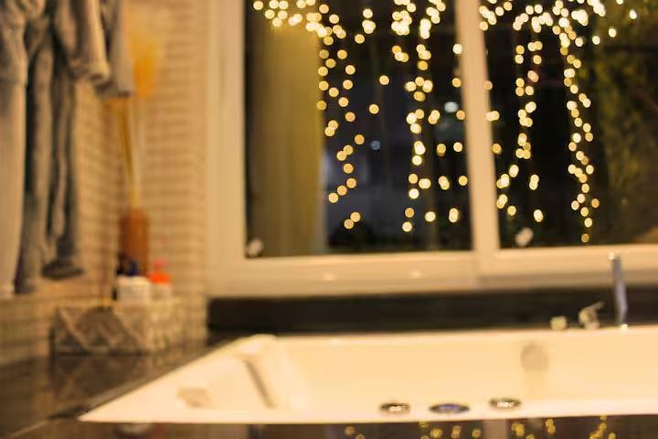 Mannat  | Pure Luxury Stay with Jaccuzi | x Solis Nature