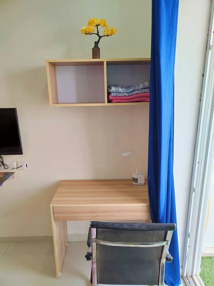 Sandal suite by Mulberry Homestays x Solis Nature